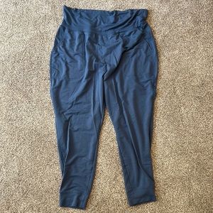 Old Navy joggers in blue size XL